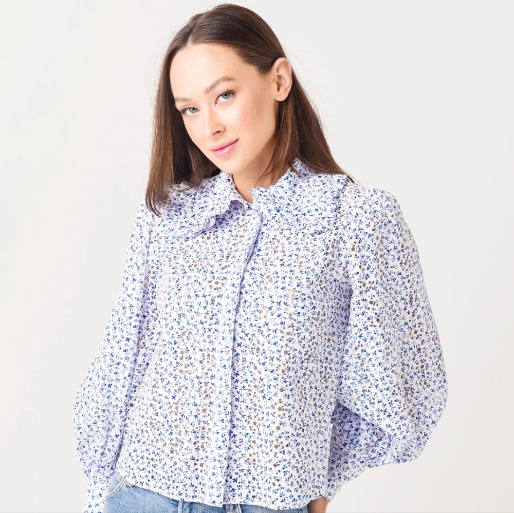 Hunter Bell Balloon Sleeve Frankie Blouse 🩷 Ruffle Collar Eyelet Blue White M